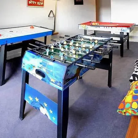 D Hotel 4*